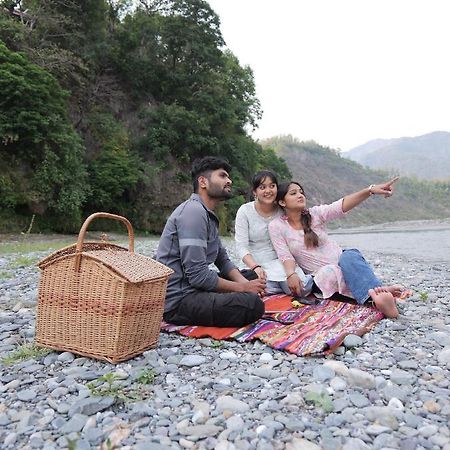Sukoon - A Wellness Resort, Uttarakhand Chuharpur Buitenkant foto